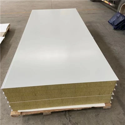 Starre Dämmplatte aus Mineralwolle